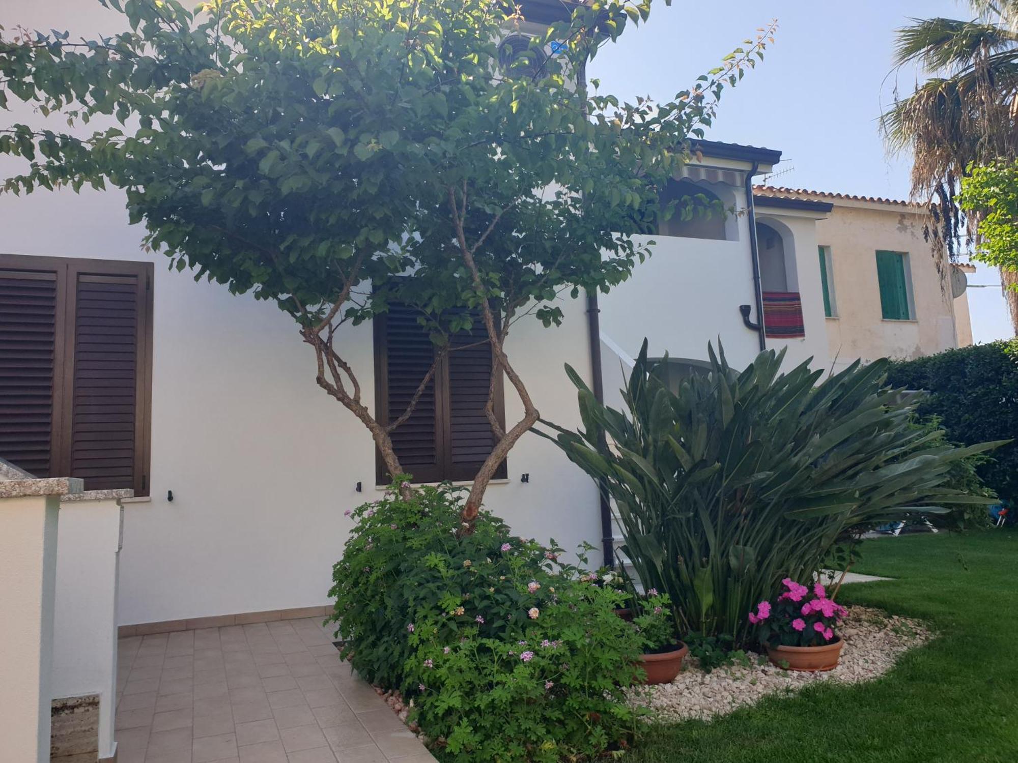 Apartament La Casa Di Laura Tortolì Zewnętrze zdjęcie