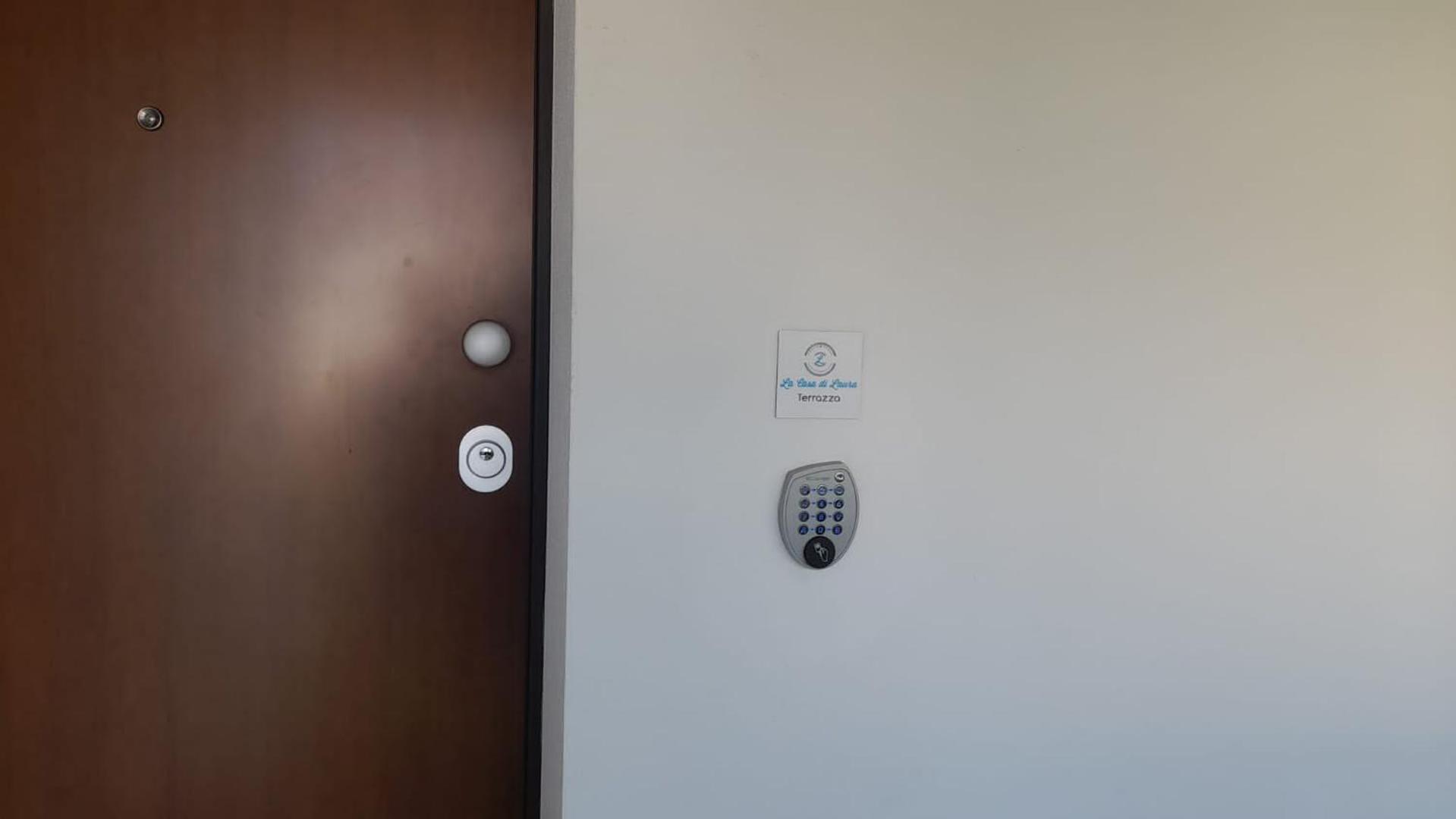 Apartament La Casa Di Laura Tortolì Zewnętrze zdjęcie