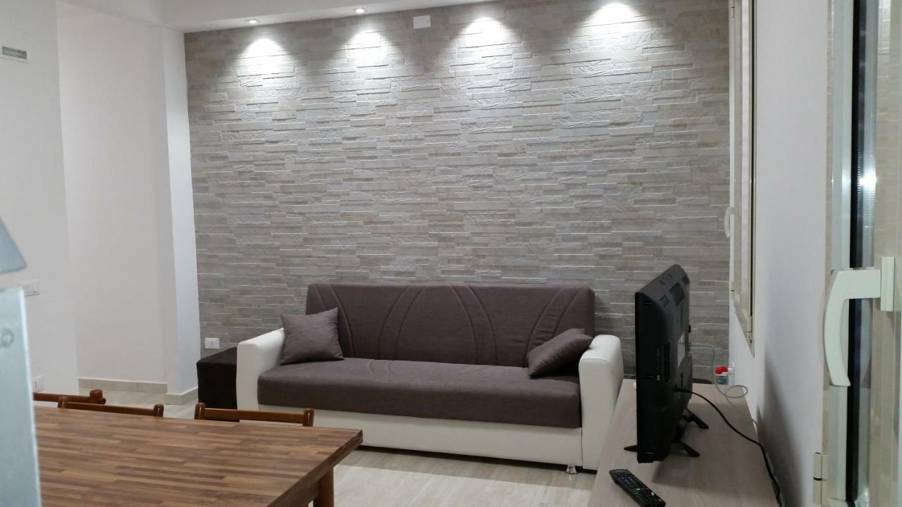 Apartament La Casa Di Laura Tortolì Zewnętrze zdjęcie
