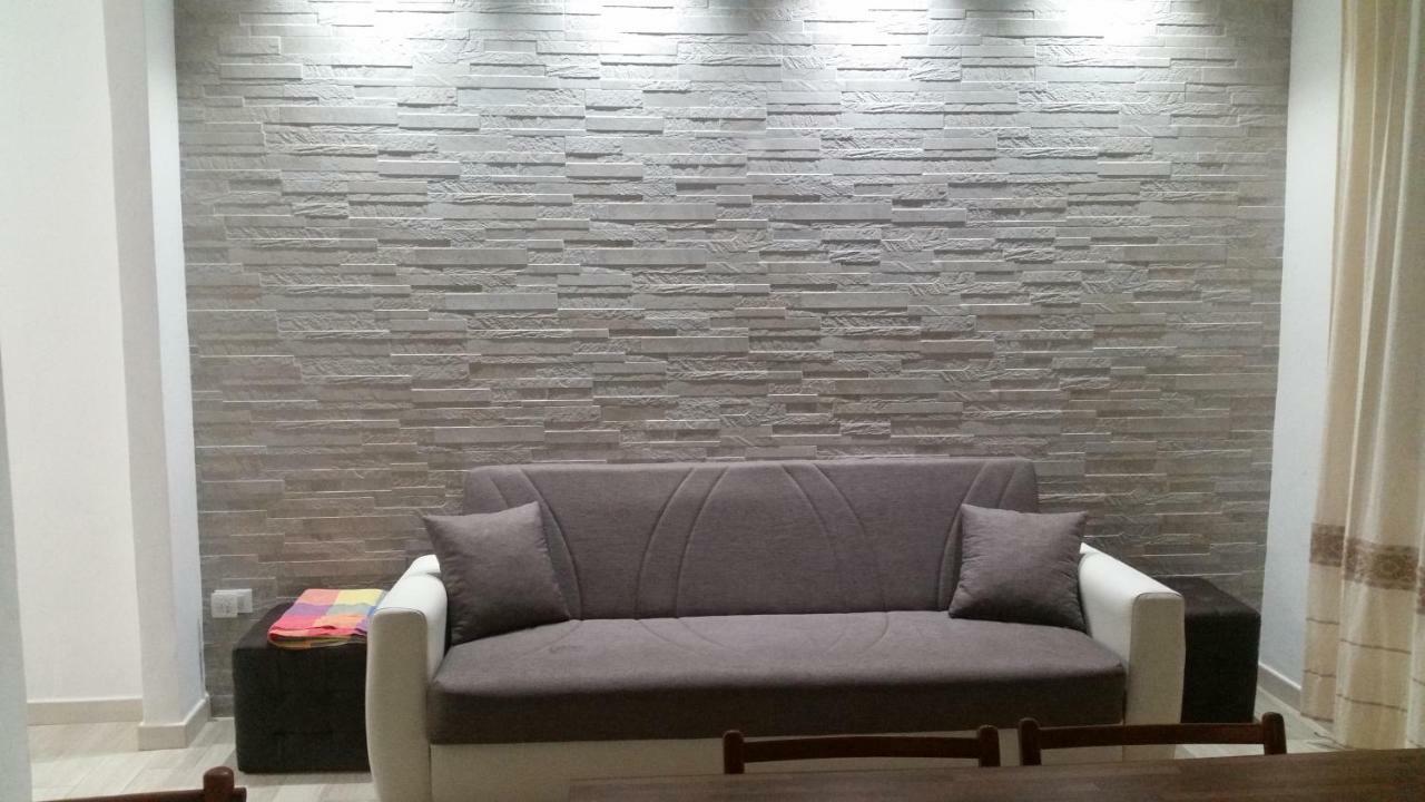Apartament La Casa Di Laura Tortolì Zewnętrze zdjęcie