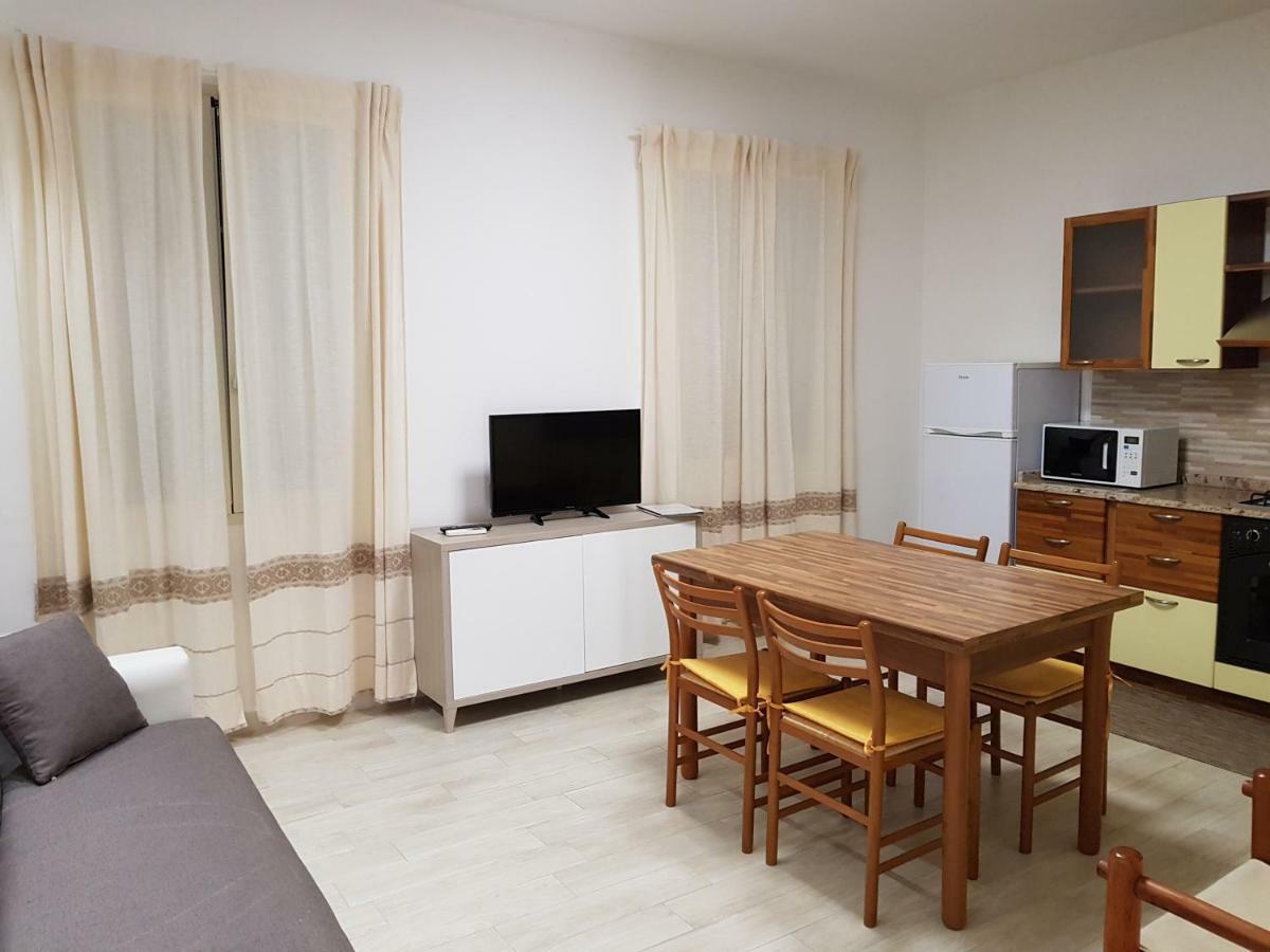 Apartament La Casa Di Laura Tortolì Zewnętrze zdjęcie